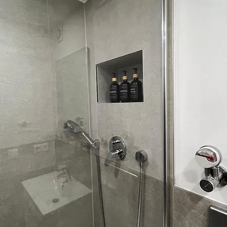 In Innenstadt -tiefgarage * Augsburgo